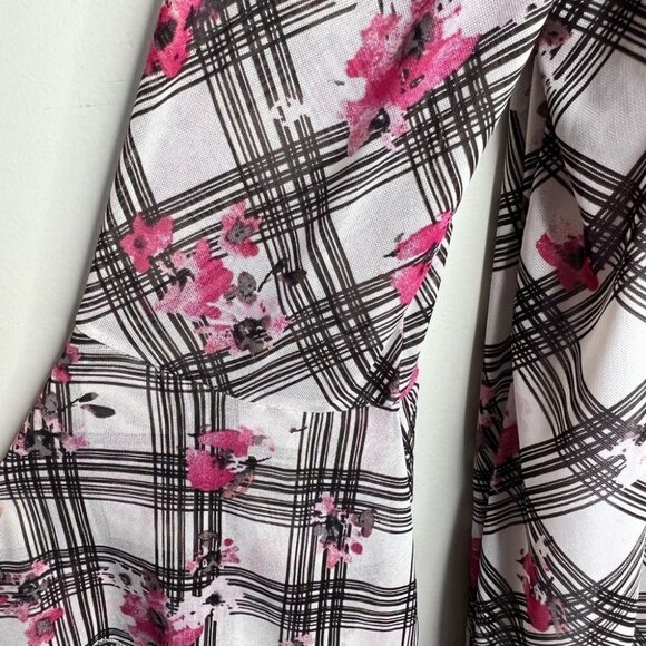 size 14/16 Lane Bryant Floral Blouse - Picture 4 of 6